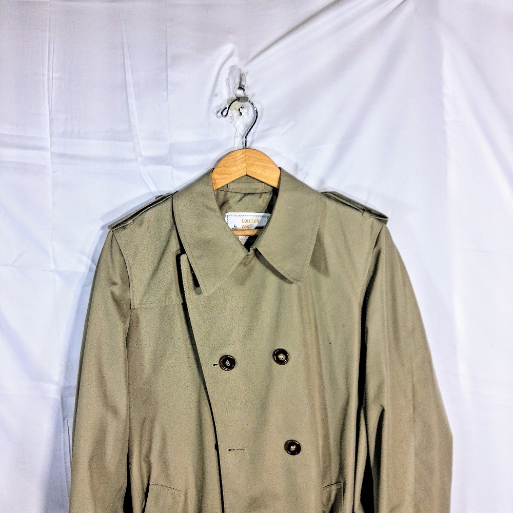 Men's Vintage Timeless London Fog 40 Long Beige/Khaki Trenchcoat/Raincoat - Picture 6 of 10